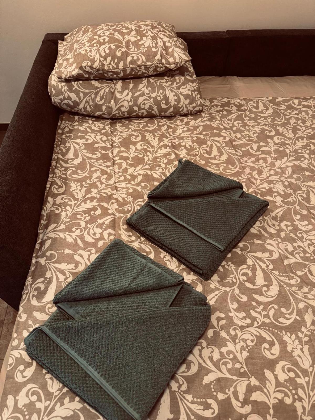 Pearl Bee Deluxe Suites Plzeň Eksteriør bilde